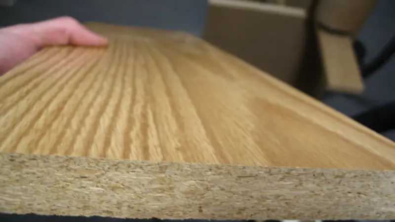 خواص فیزیکی و ظاهری چوب چنار